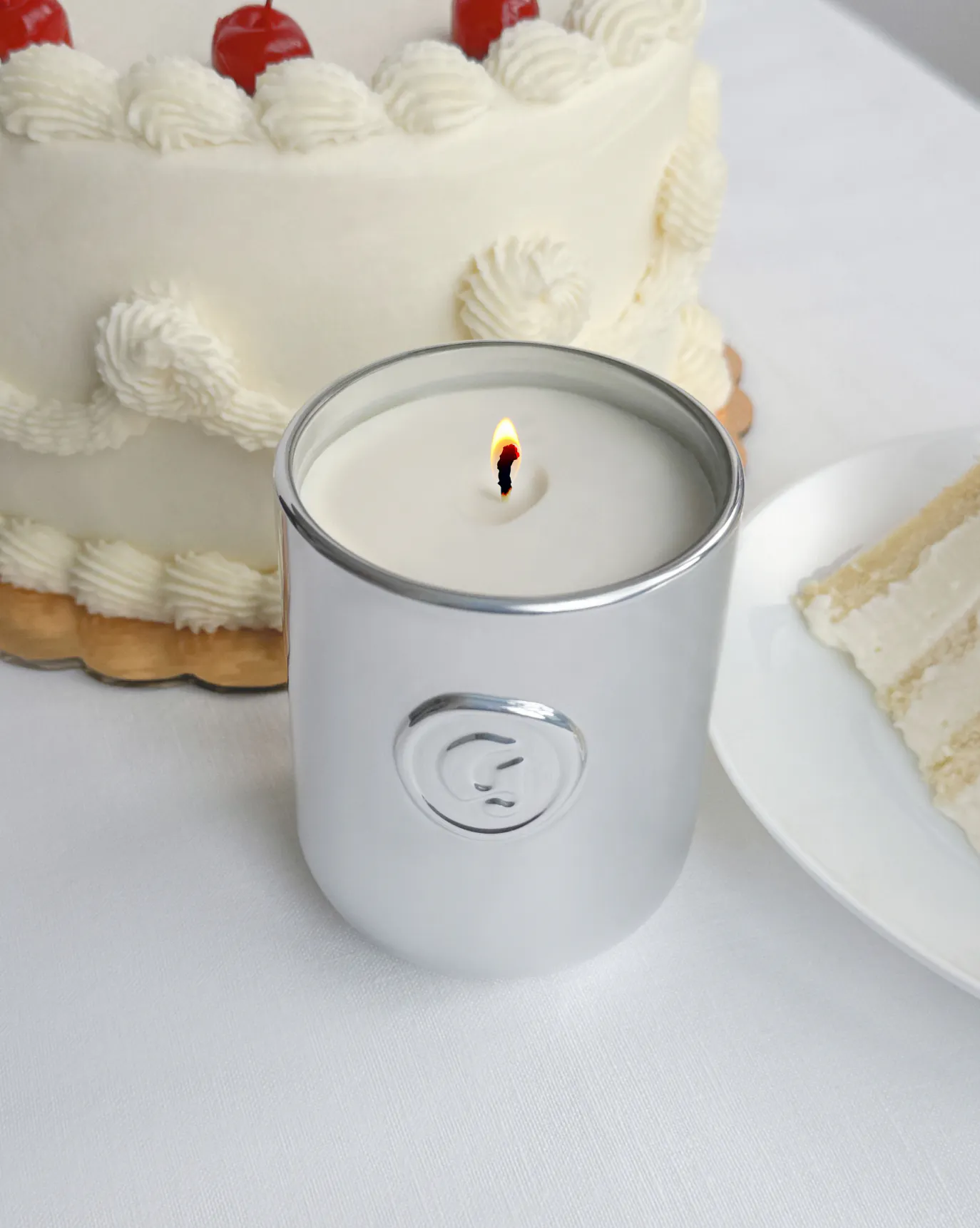 【海外限定】Glossier キャンドル　バースデーケーキ グロッシアー Birthday Cake Candle – Glossier