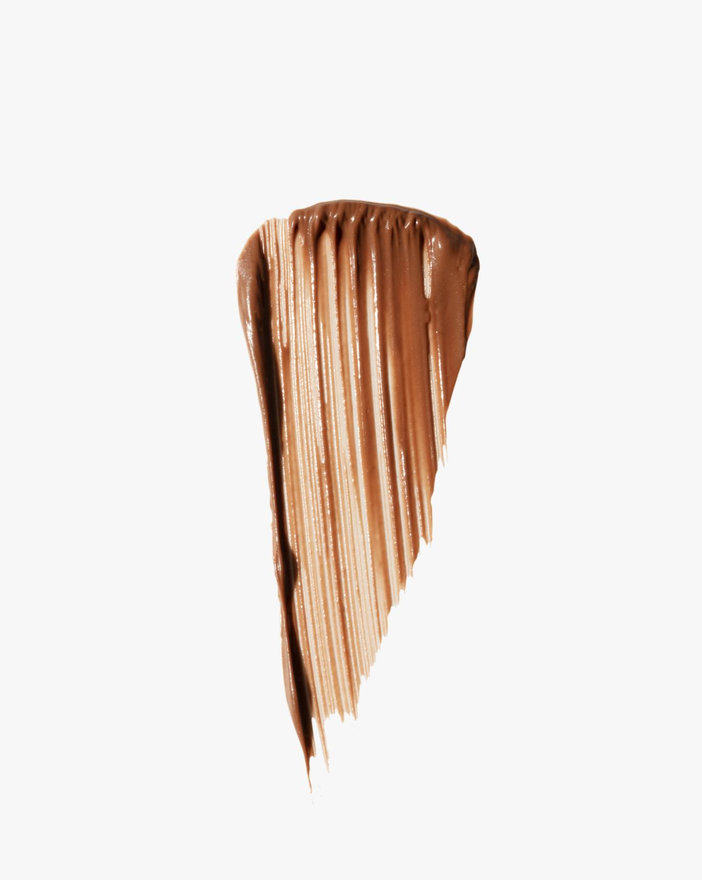 A creamy, brushable, easy-to-apply brow pomade.