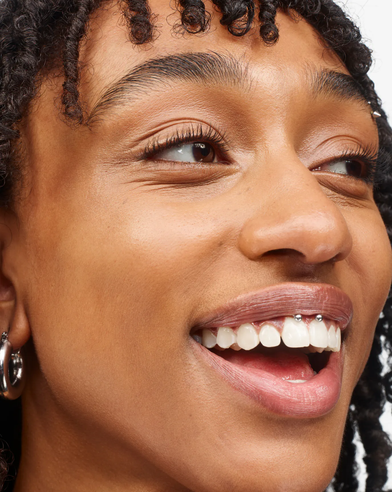 Syd in Stretch Balm Concealer, MT5.