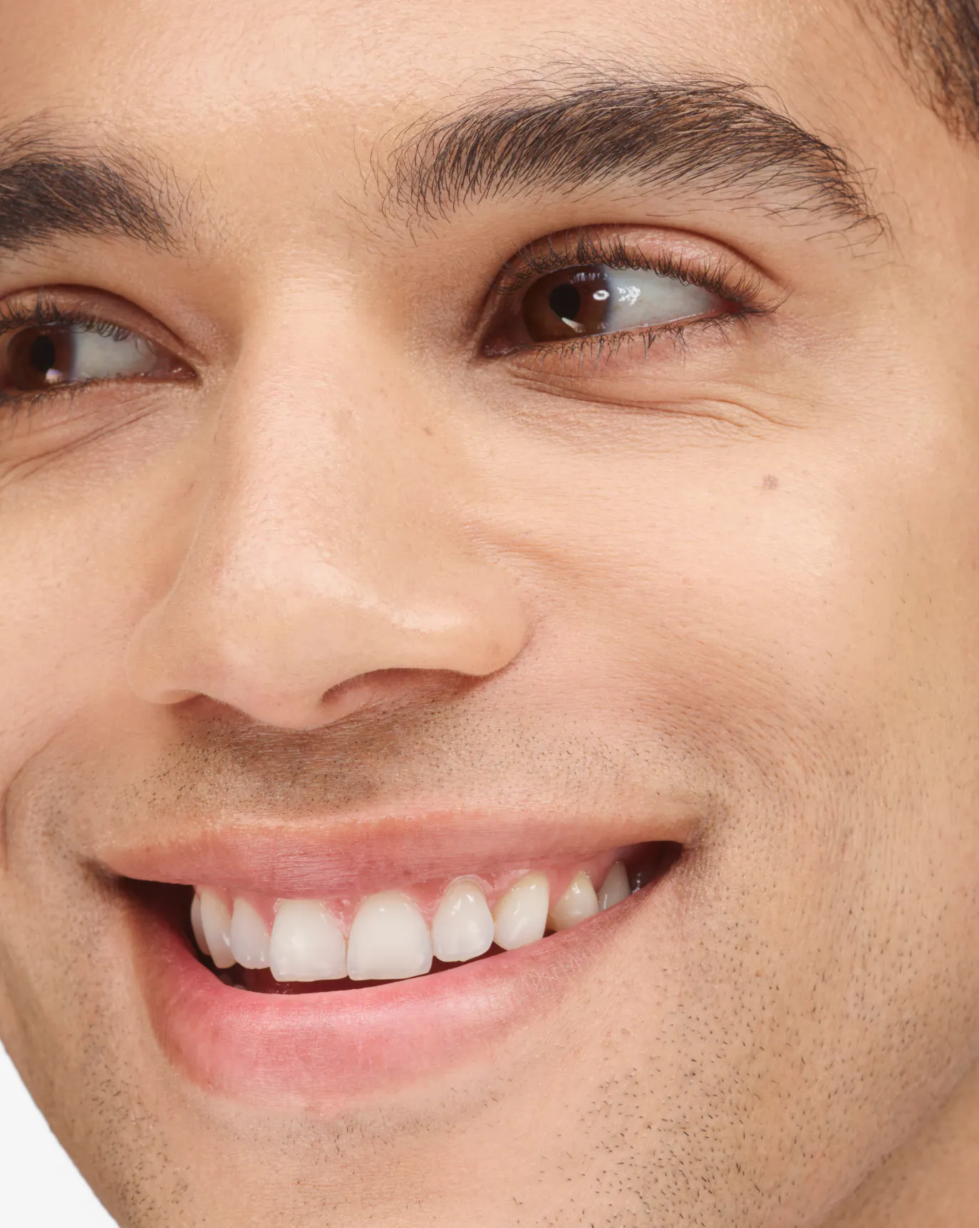 DJ in Stretch Fluid Foundation, M2.