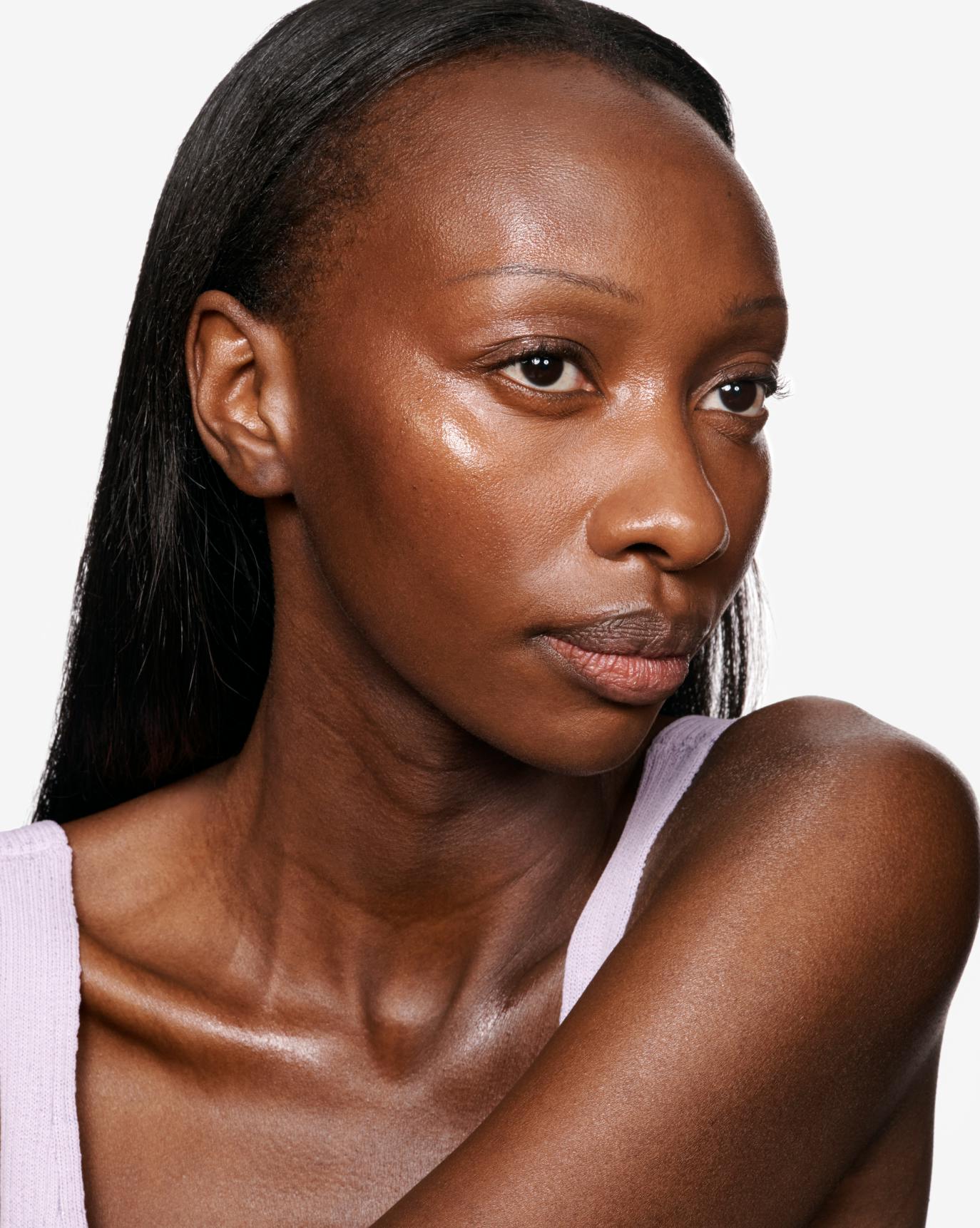 Mercy wears Futuredew Solid.