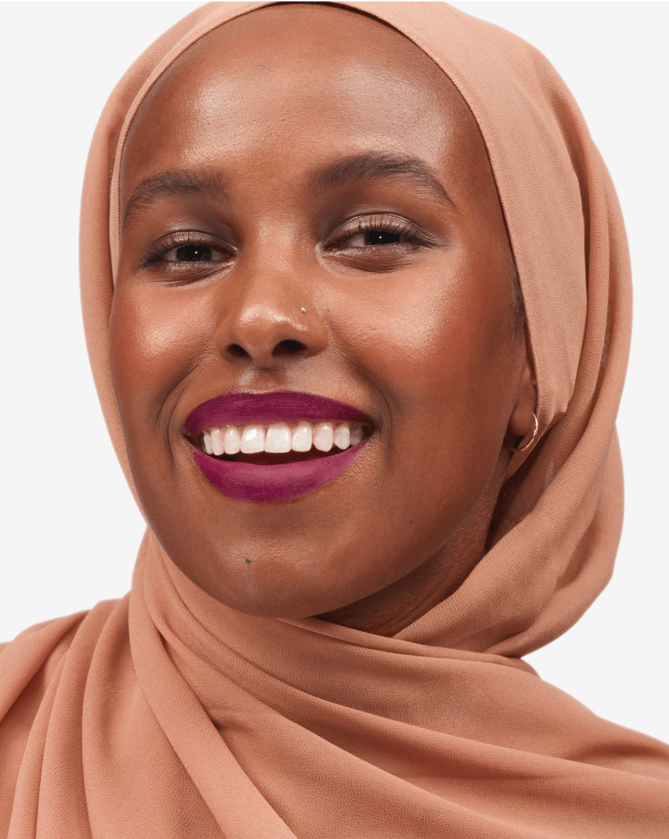 Nasra wears G Suit in Tempo.