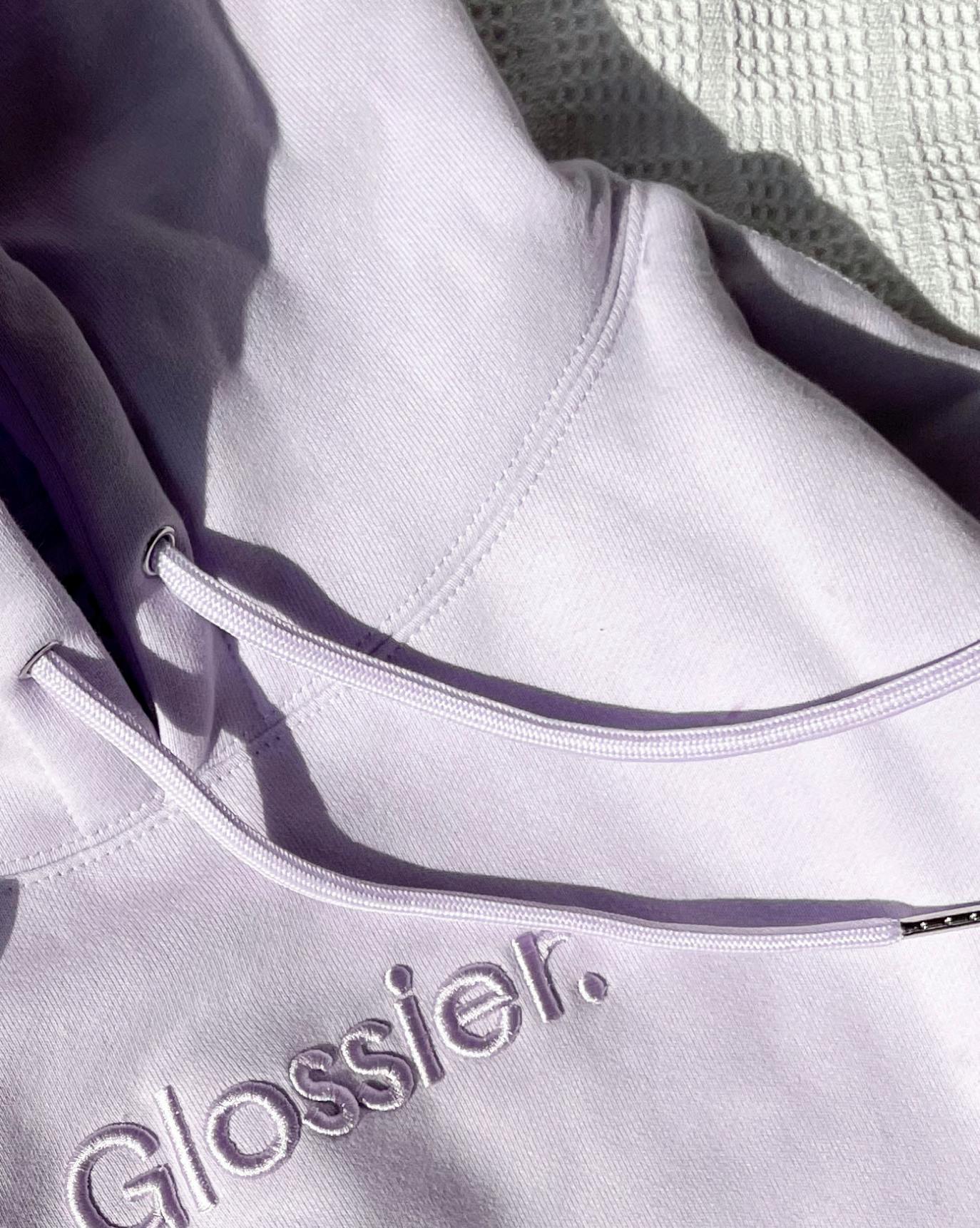 NWT GLOSSIER LAVENDER HOODIE SIZE shops M