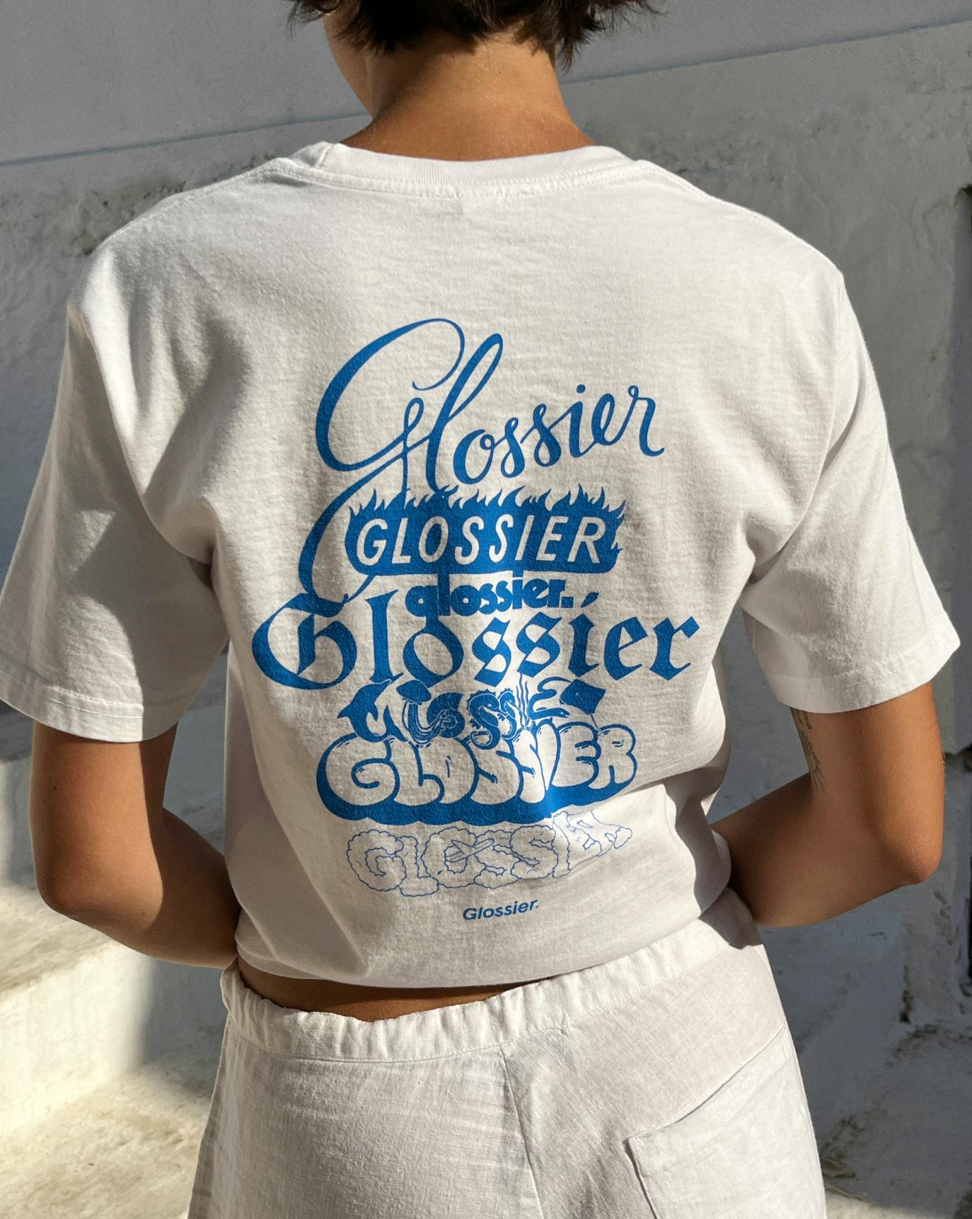 Logo Tee – Glossier