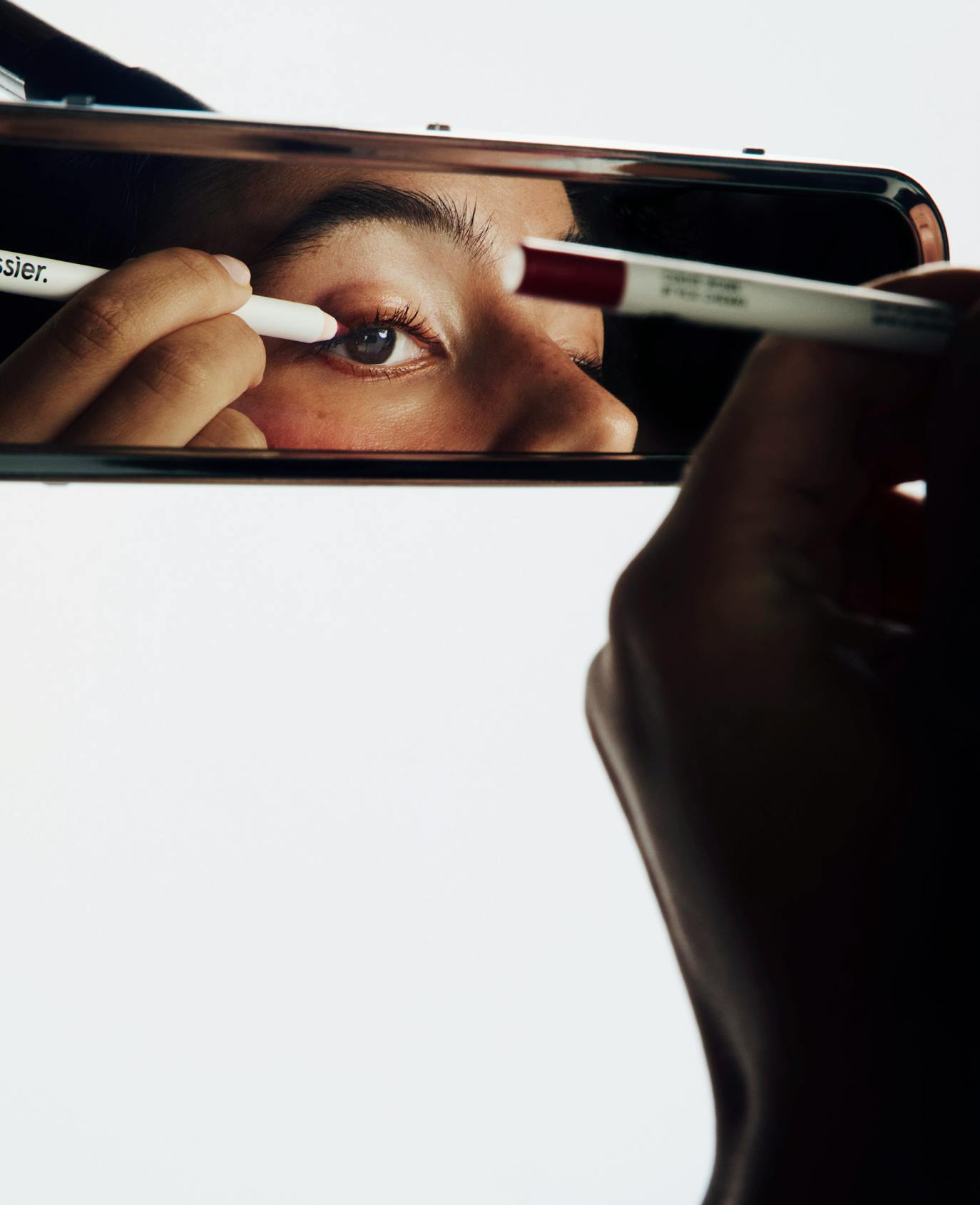 Isabelle wears No 1 Pencil in Black Cherry.