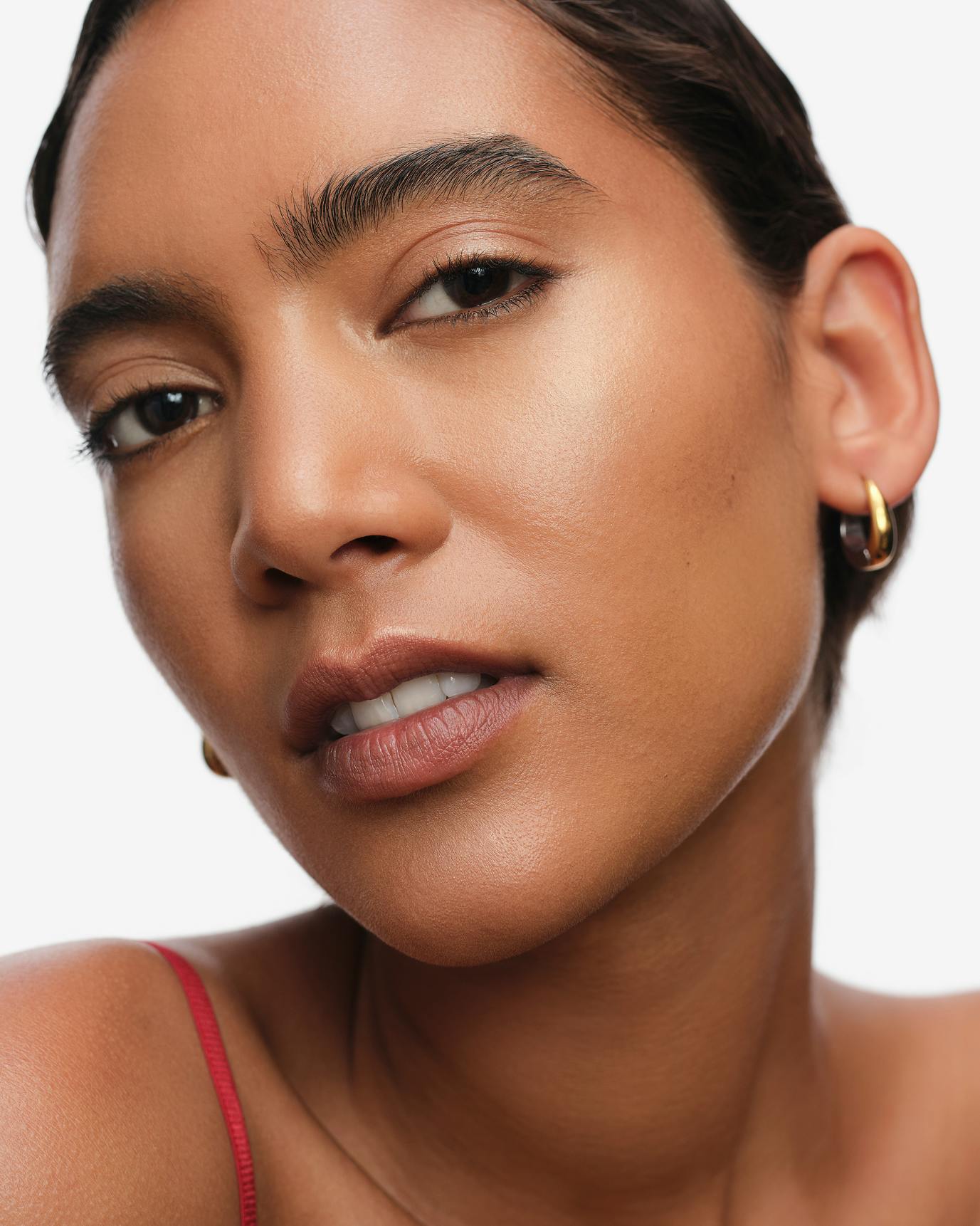 Summer wears Skylight in Sunlit.