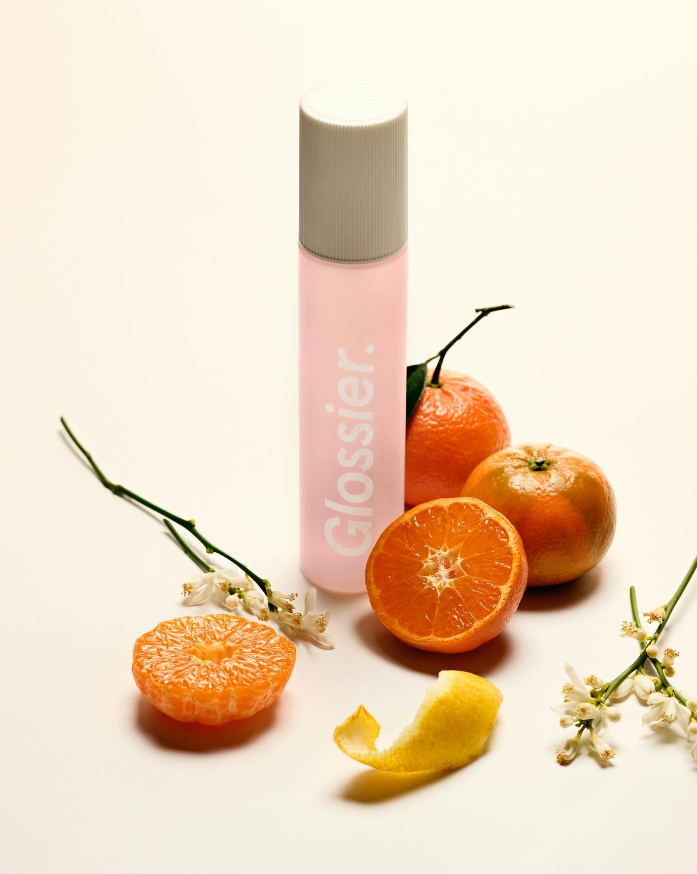 Orange Blossom Neroli has notes of Orange Blossom, Bergamot, Neroli Buds.