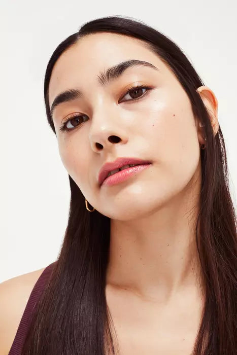 Ultralip, Portrait, shade image 5